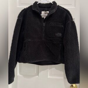 The north face sherpa black half zip pullover sweater top